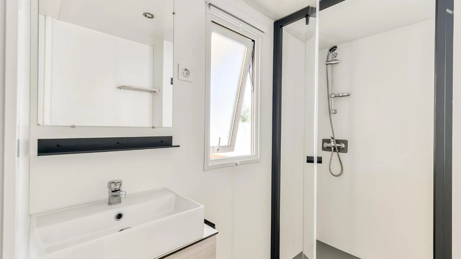营地 Camping El Pinar 布拉内斯 西班牙