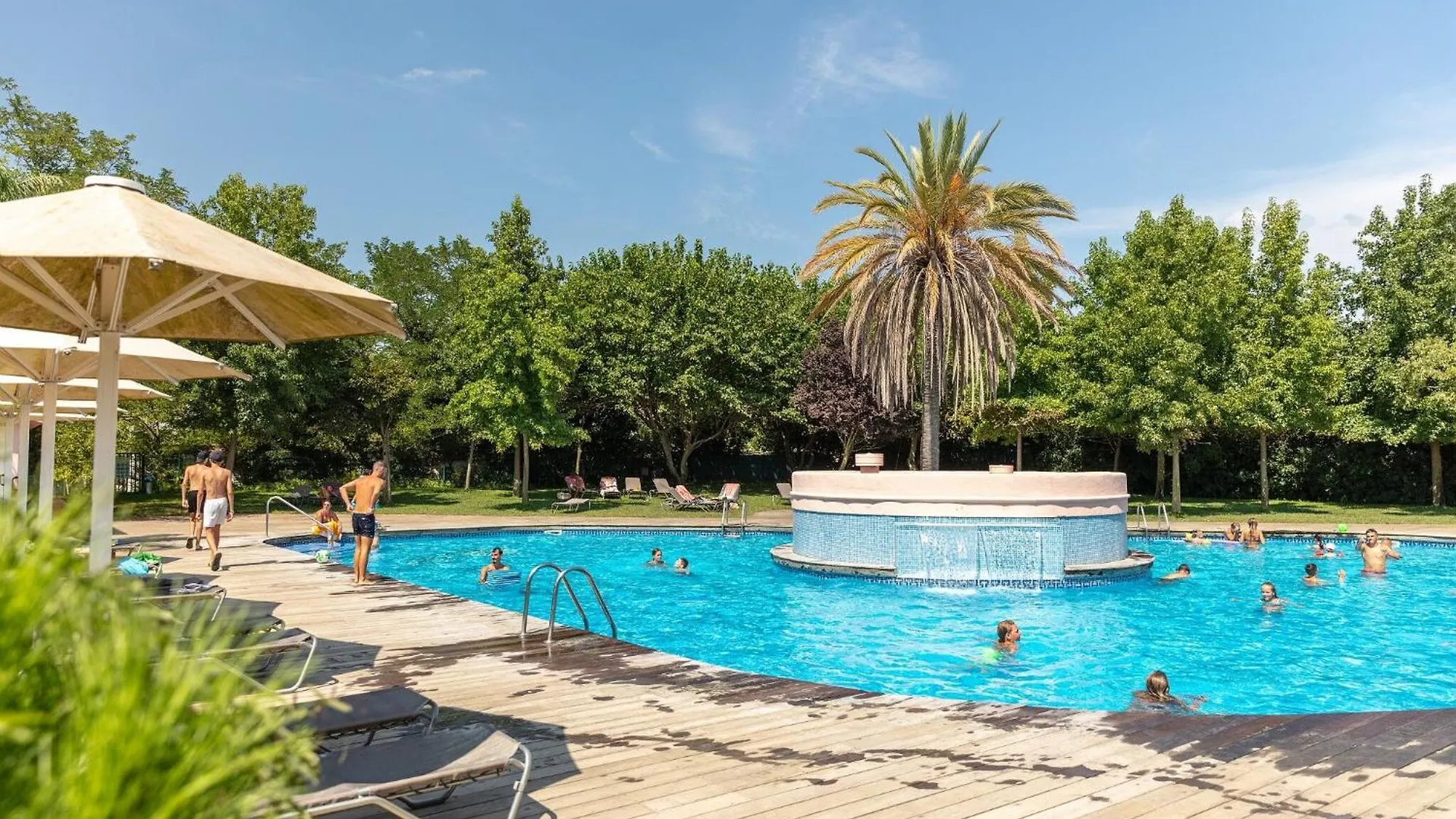 营地 Camping El Pinar 布拉内斯